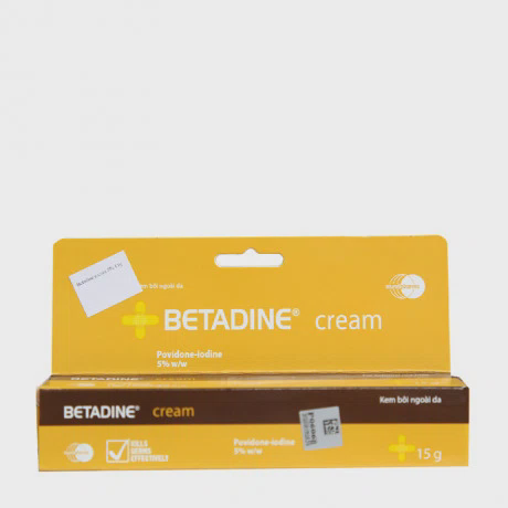 Kem bôi ngoài da Betadine cream 5% 15g điều trị nhiễm khuẩn, nhiễm nấm, vết loét mô mềm (tuýp 15g)