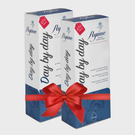 Dung dịch vệ sinh phụ nữ hàng ngày Ayame Day by Day (115ml) + Tặng 1 hộp DDVS phụ nữ Ayame cùng loại (115ml)
