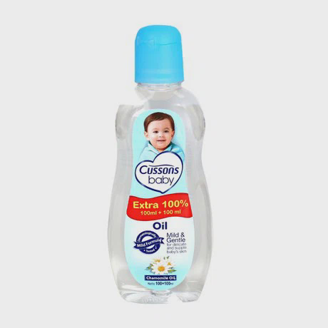 Tinh dầu dưỡng êm dịu dành cho em bé hương hoa cúc Cussons Baby (200ml)