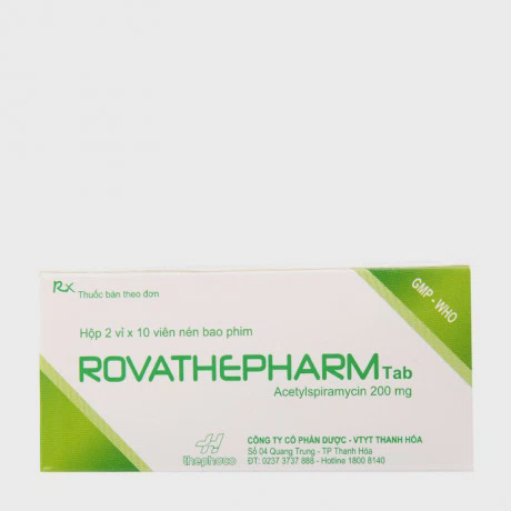 Rovathepharm 200mg (2 vỉ x 10 viên/hộp)