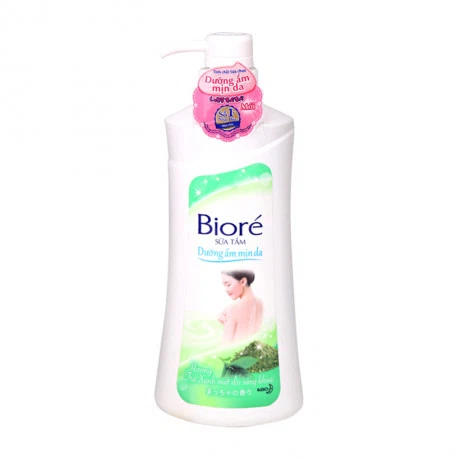 Sữa tắm dưỡng ẩm mịn da hương trà xanh Bioré (530g)